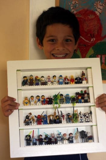 Lego Mini Figure Frame For Lego Characters!