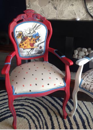 alice in wonderland chair