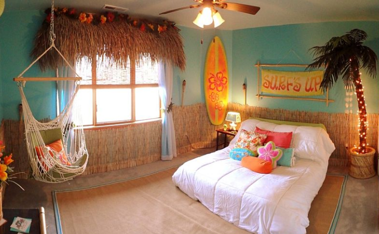 Beach bedroom ideas, with surf bedroom theme.