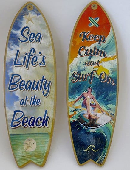 surf board wall decor for beach room.