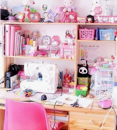 kawaii desk